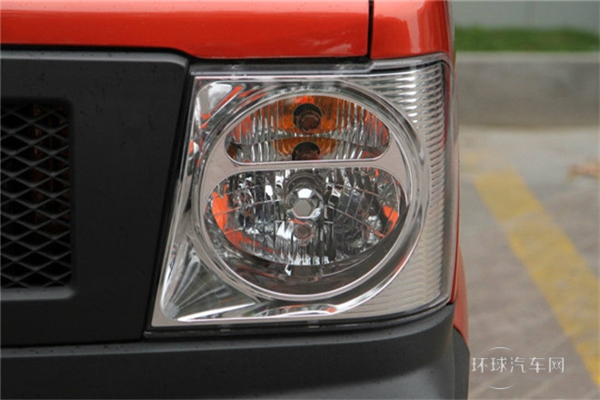 2011款 1.3L基本型有护栏