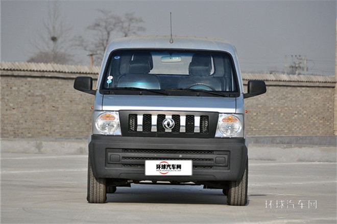 2011款 1.3L基本型无护栏