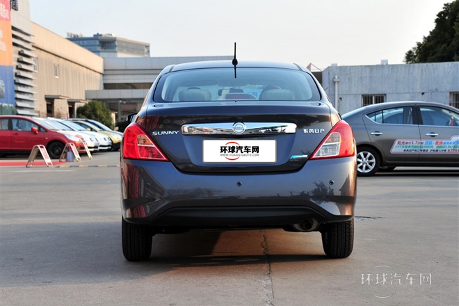2014款 1.5XV CVT尊贵版