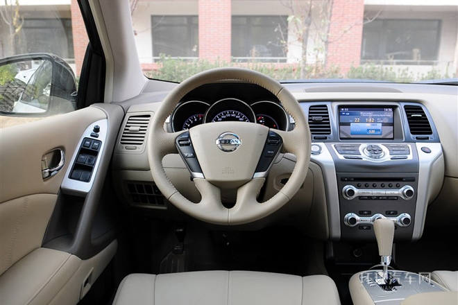 2013款 3.5L CVT 荣耀版