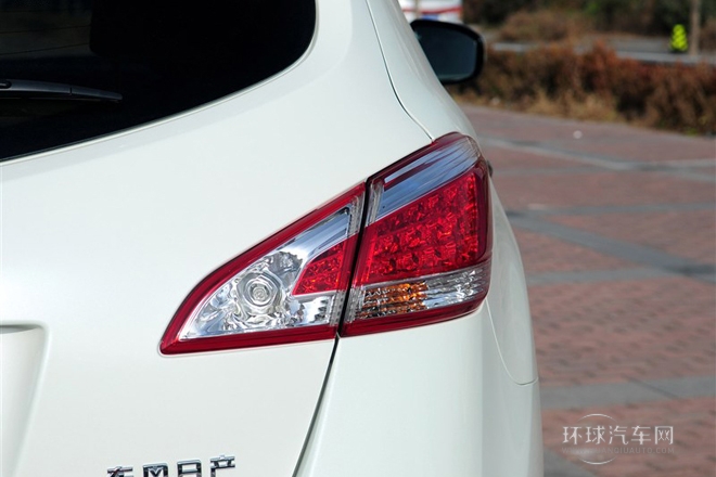 2013款 3.5L CVT 荣耀版
