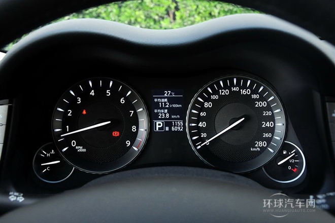 2013款 2.5L 舒适版