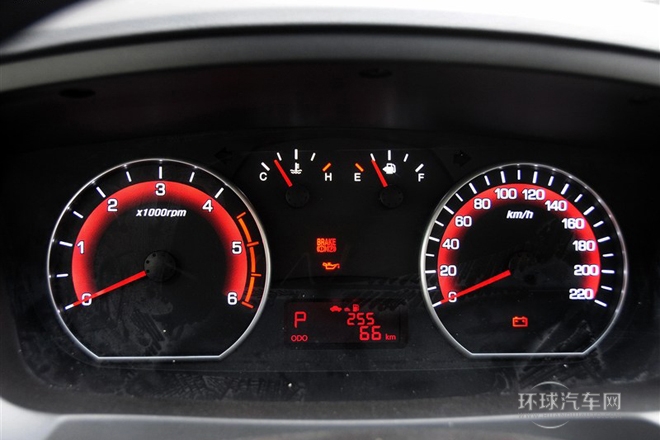 2014款 2.0T 两驱自动精英柴油版