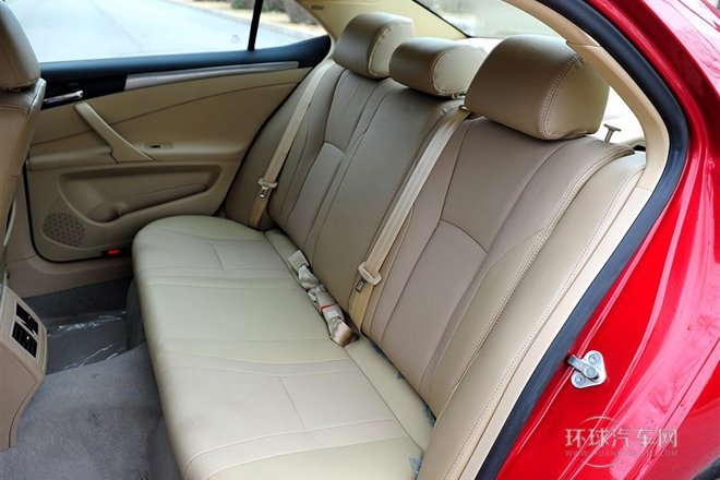 2013款 2.0L 手动舒适型