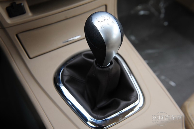 2013款 2.0L 手动舒适型
