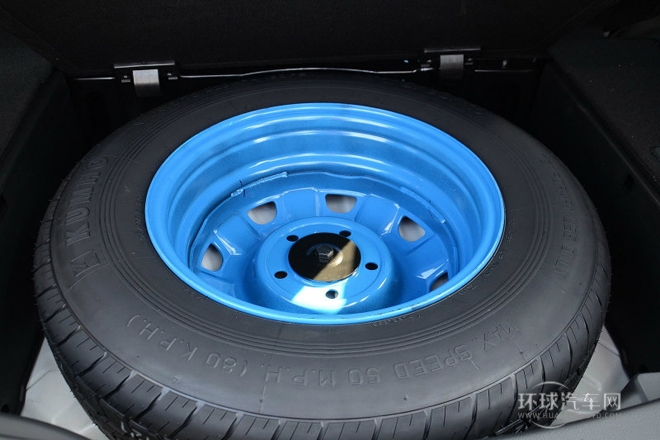 2014款 2.3L 两驱手动进取汽油版