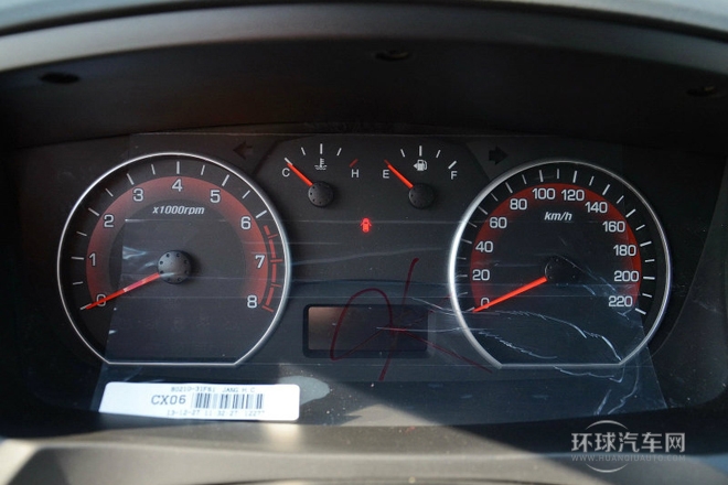 2014款 2.3L 两驱手动进取汽油版