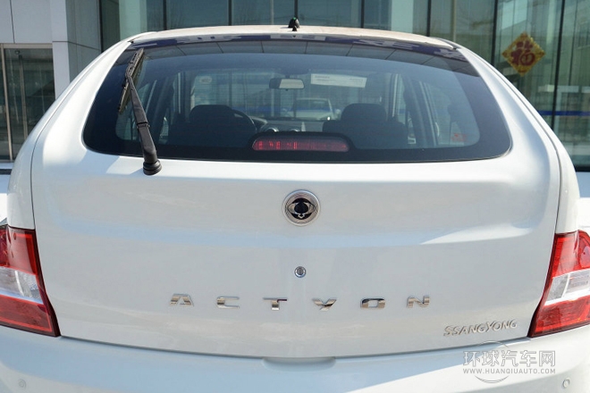 2014款 2.3L 两驱手动进取汽油版