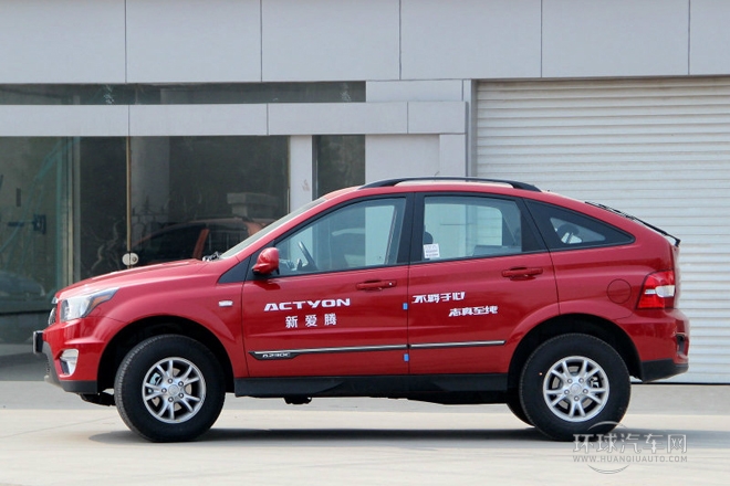 2014款 2.3L 两驱自动舒适汽油版