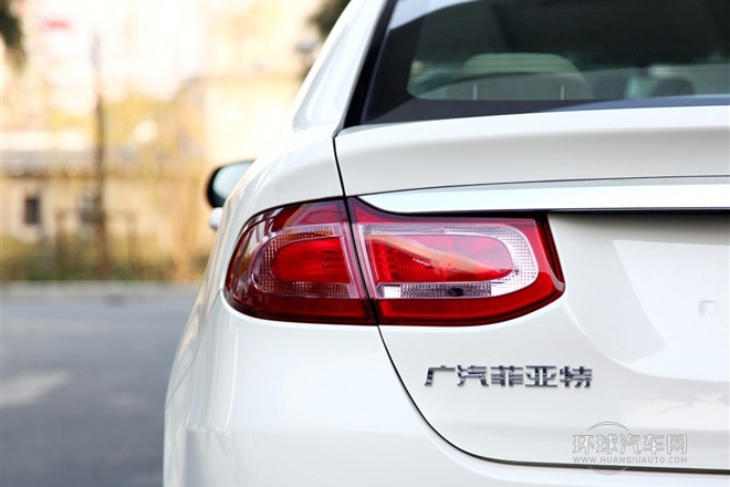 2012款 1.4T 手动悦享版