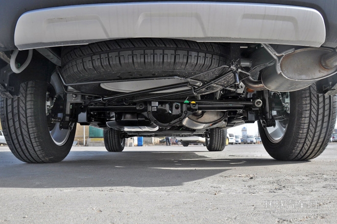 2013款 1.8T 4WD 自动行政版