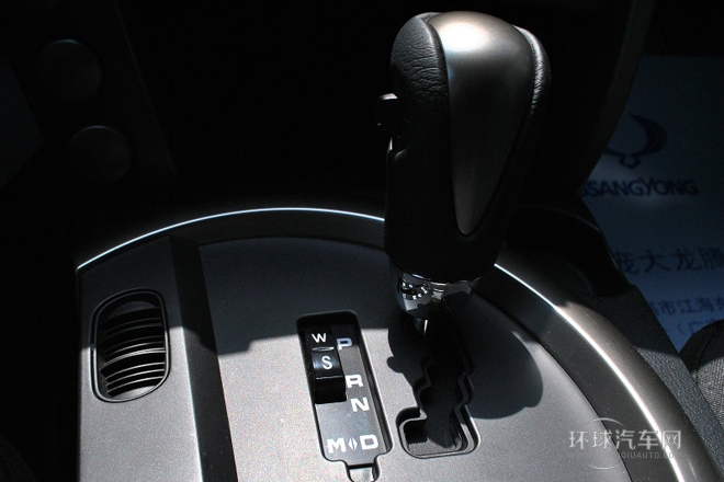 2011款 2.0T 两驱精英导航版