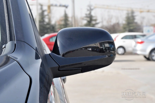 2013款 1.8T 4WD 自动行政版