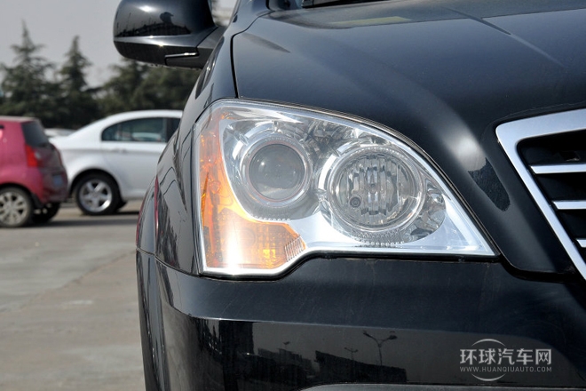 2013款 1.8T 4WD 自动行政版