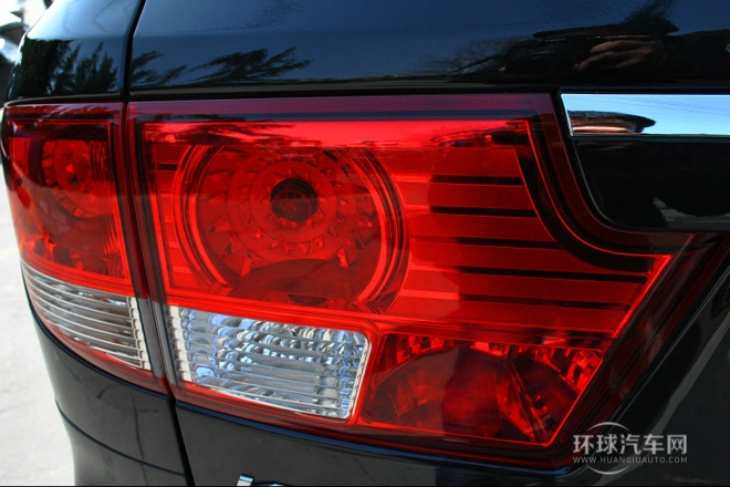 2011款 2.0T 两驱精英导航版