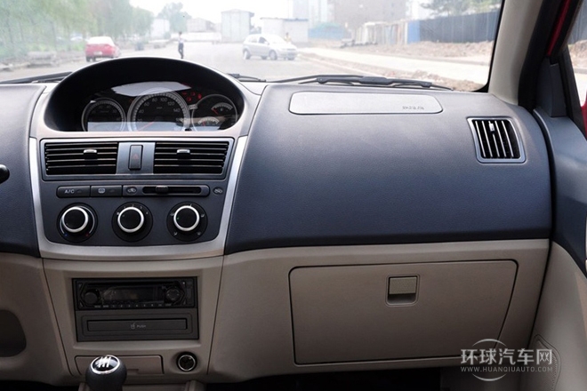 2009款 两厢 1.5L 手动精英型