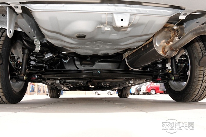 2011款 三厢 1.5L 手动精英型