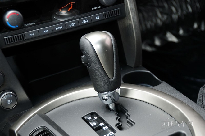 2011款 2.0T 四驱精英导航版