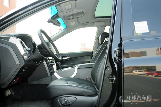 2011款 2.0T 四驱豪华导航版
