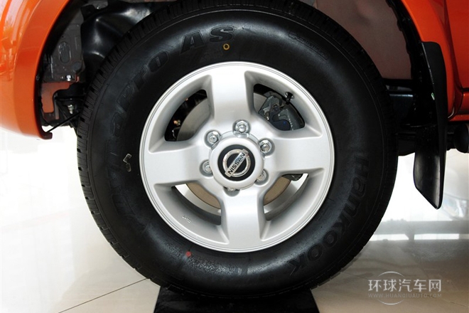 2013款 2.4L 两驱标准型 国V