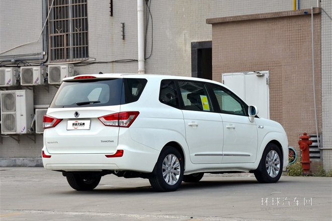 2014款 2.0T 柴油两驱豪华导航版