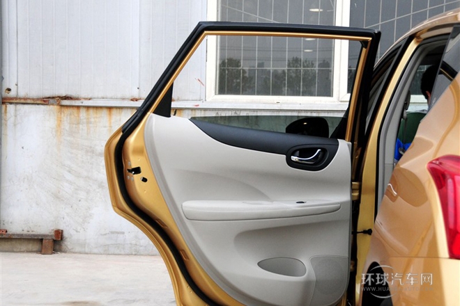 2011款 1.6L CVT豪华型