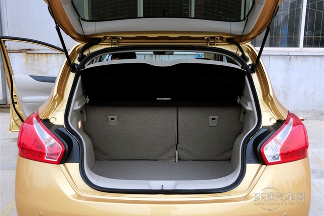 2011款 1.6L CVT豪华型