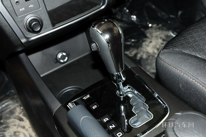 2014款 2.0L 汽油两驱自动精英导航版