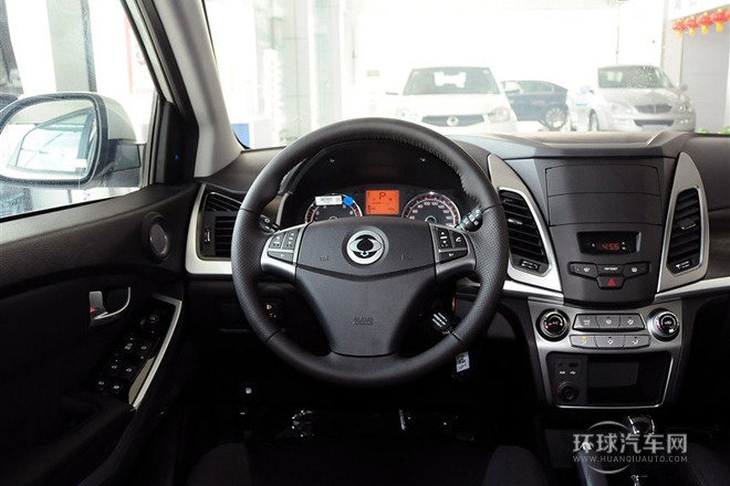2014款 2.0L 汽油两驱自动精英导航版