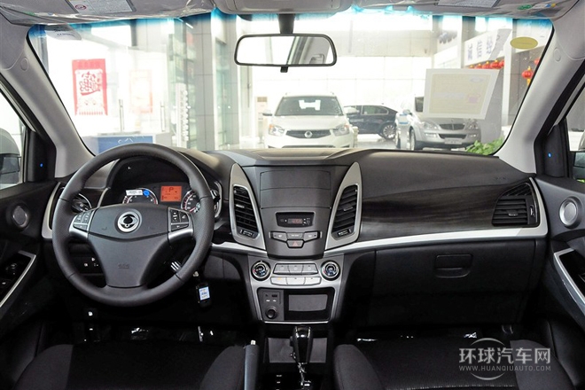 2014款 2.0L 汽油两驱自动精英导航版
