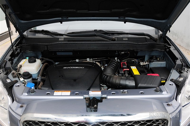 2011款 2.0T 柴油四驱自动精英导航版