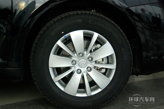 2011款 1.8T 手动舒适汽油版