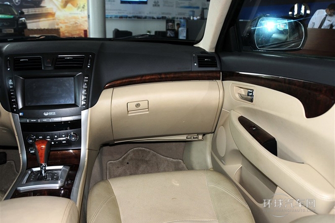 2011款 1.8T 自动豪华汽油版