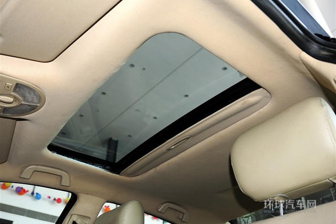2011款 1.8T 自动豪华汽油版