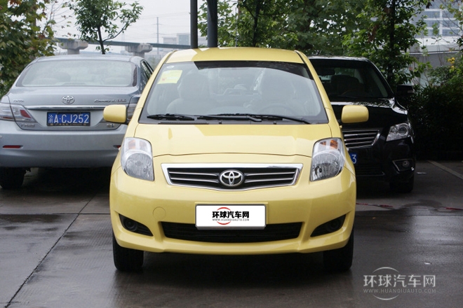 2011款 1.3E 手动魅动版
