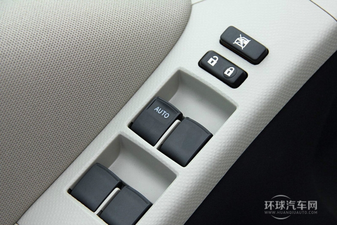 2011款 1.6E 手动魅动版