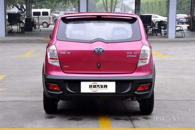 2012款 CROSS 1.3L 手动豪华型