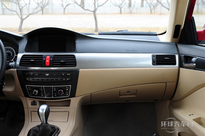 2013款 2.0L 手动舒适型