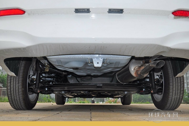 2013款 1.5L 手动进取型 国V