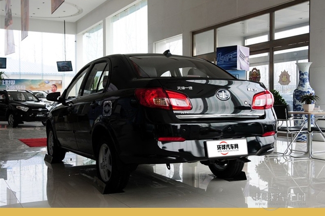 2013款 1.5L 手动精英型 国IV