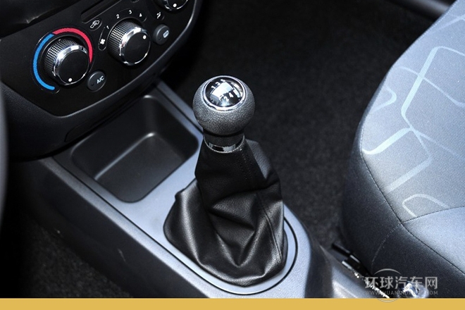 2013款 1.5L 手动进取型 国IV