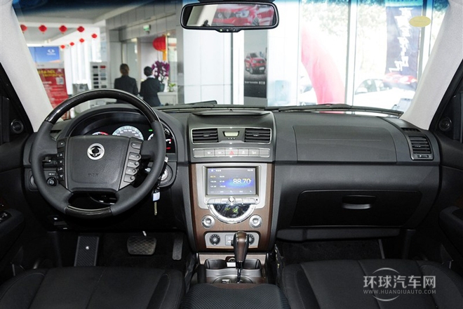 2014款 2.0T 四驱豪华导航版5座