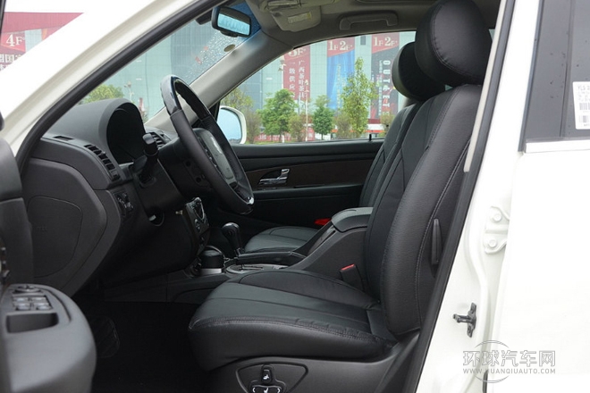2014款 2.0T 四驱豪华导航版7座