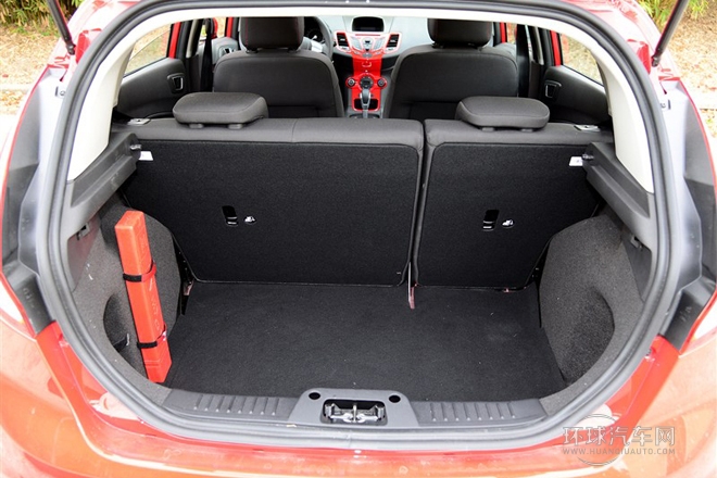 2013款 两厢 1.5L 自动运动型