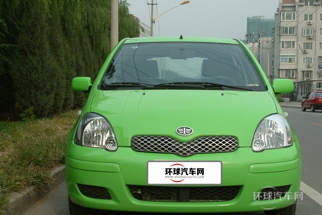 2011款 1.3L 手动豪华型