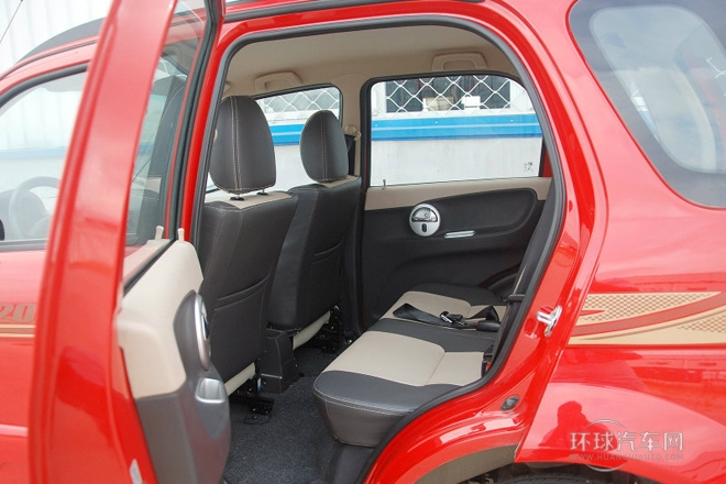 2013款 1.3L MT经典型