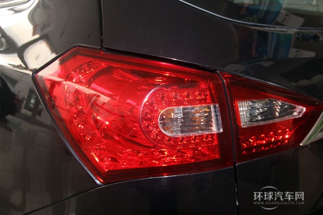 2014款 1.5T 手动精英型