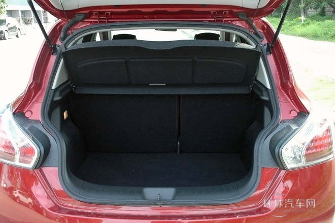 2011款 1.6T 手动致酷版