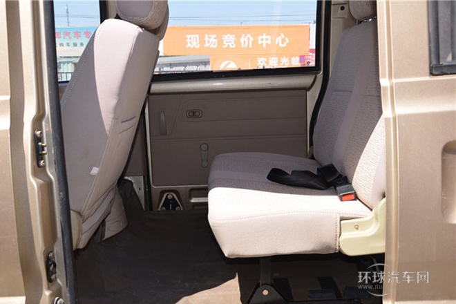 2014款 1.2L超值版厢货 基本型A12京V（两座）
