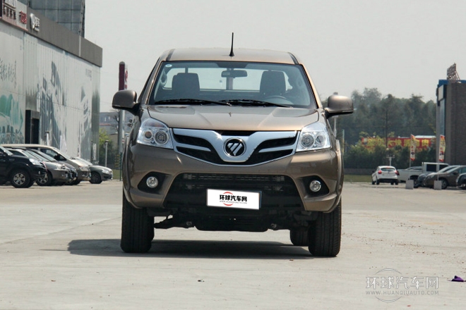 2012款 2.8T柴油四驱基本型